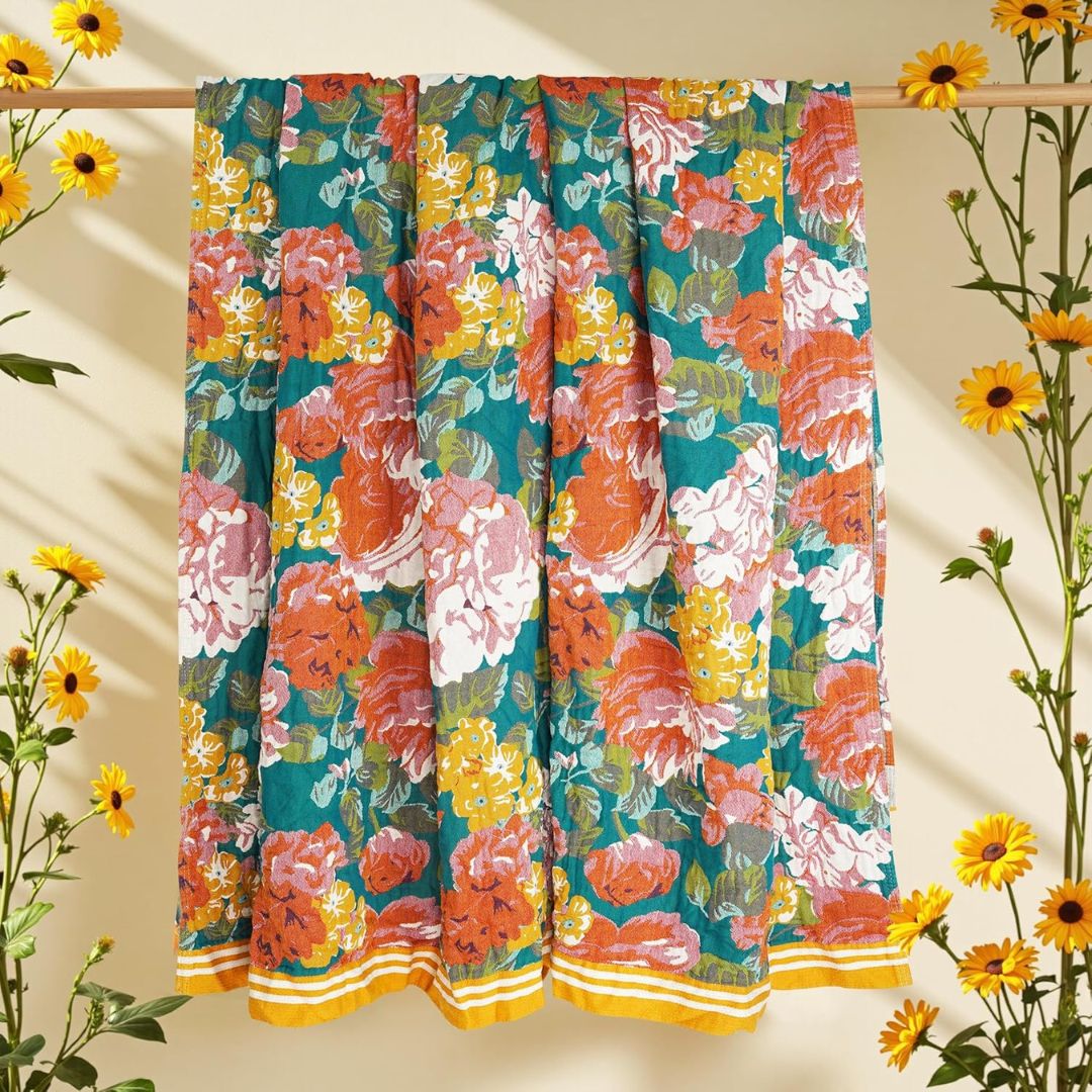 Boho Cotton Throw Blanket – Reversible Floral Farmhouse Quilt in Flower Rose Design - Loom & Bloom
